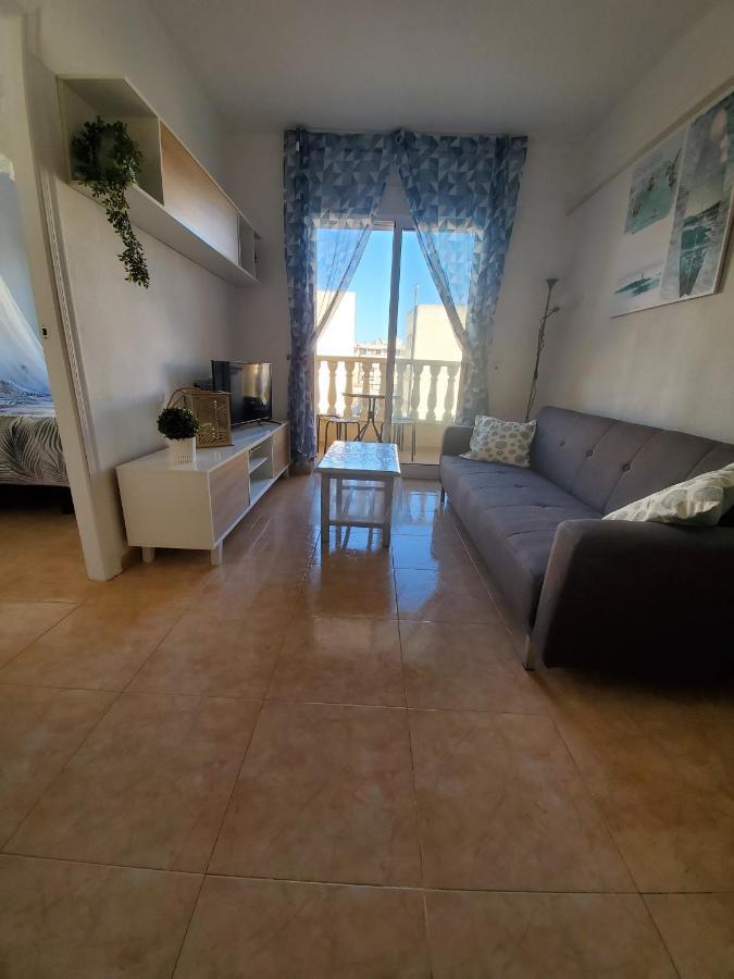 Appartement Proche Plage Avec Piscine En Centre Ville Torrevieja Dış mekan fotoğraf